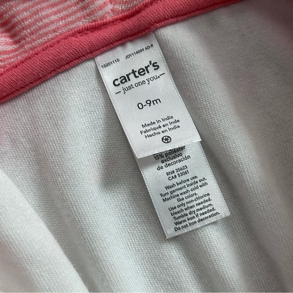 NWOT Carters Strawberry Baby Bathrobe 0-9 Months - Picture 2 of 3